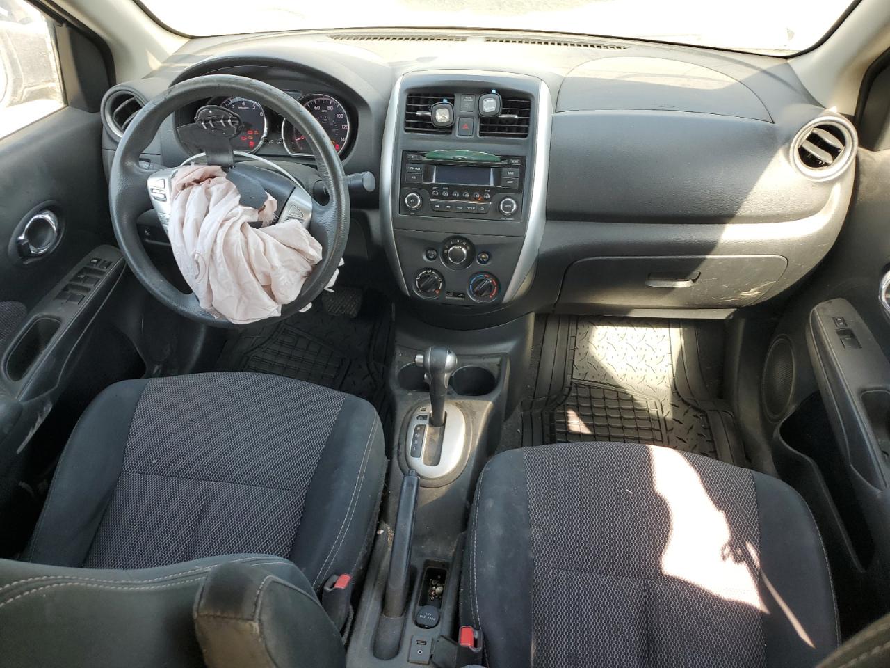 2016 Nissan Versa S VIN: 3N1CN7AP3GL814131 Lot: 68439875