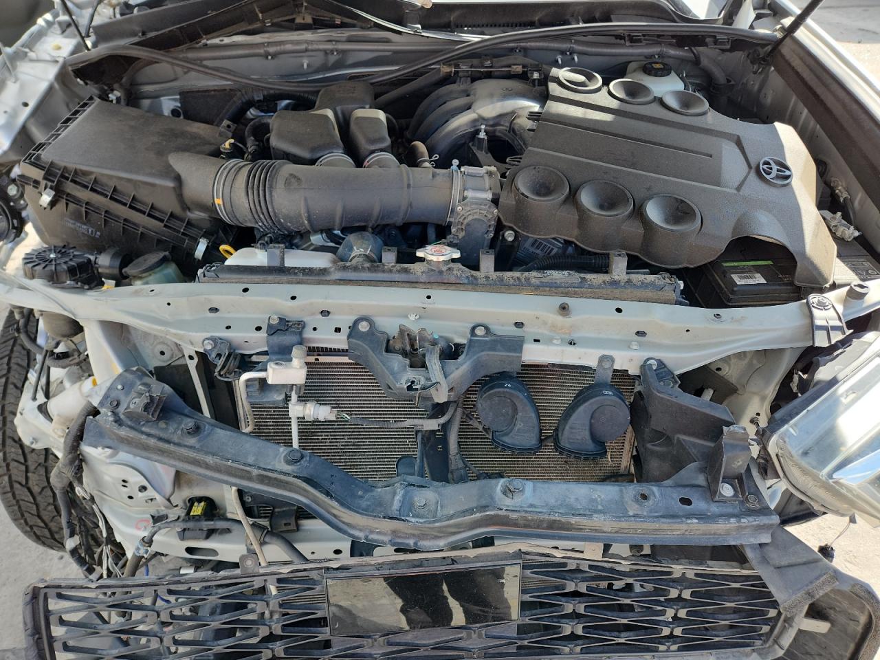 2020 Toyota 4Runner Sr5/Sr5 Premium VIN: JTEBU5JR7L5794778 Lot: 70525545