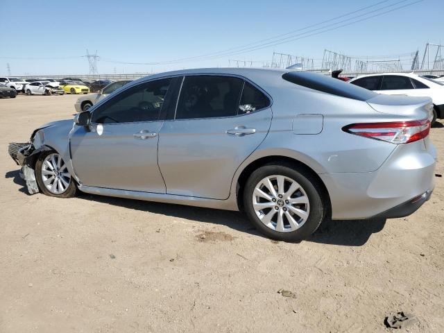  TOYOTA CAMRY 2019 Серебристый