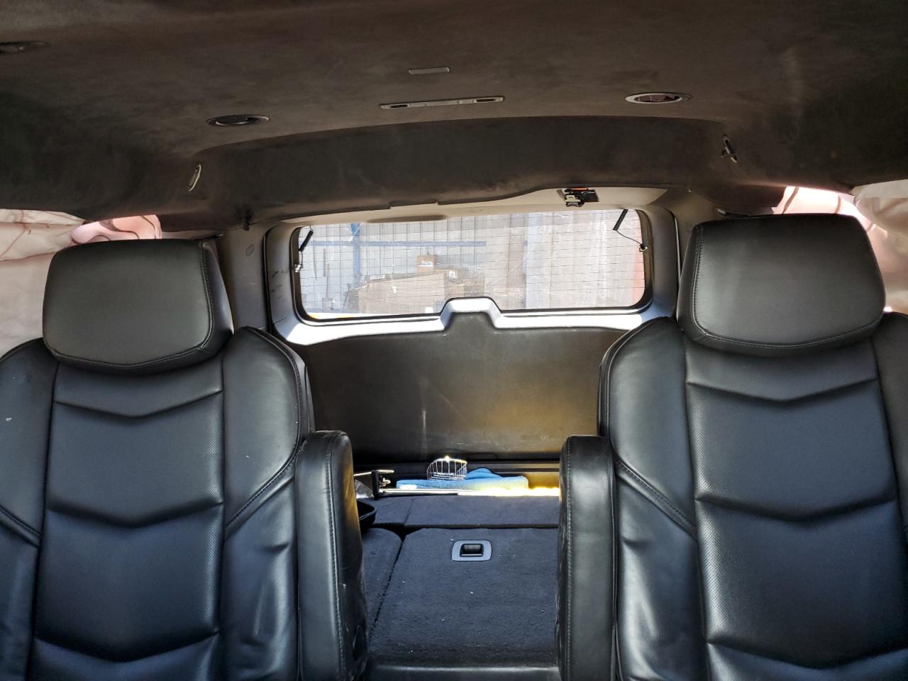 2016 Cadillac Escalade Platinum VIN: 1GYS4DKJ3GR376590 Lot: 69485215