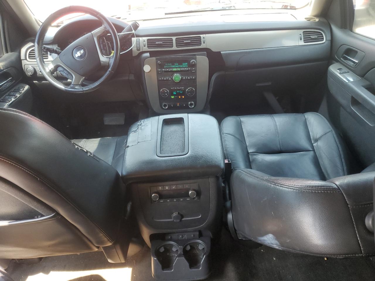 2010 Chevrolet Tahoe C1500 Lt VIN: 1GNUCBE02AR203005 Lot: 70588345