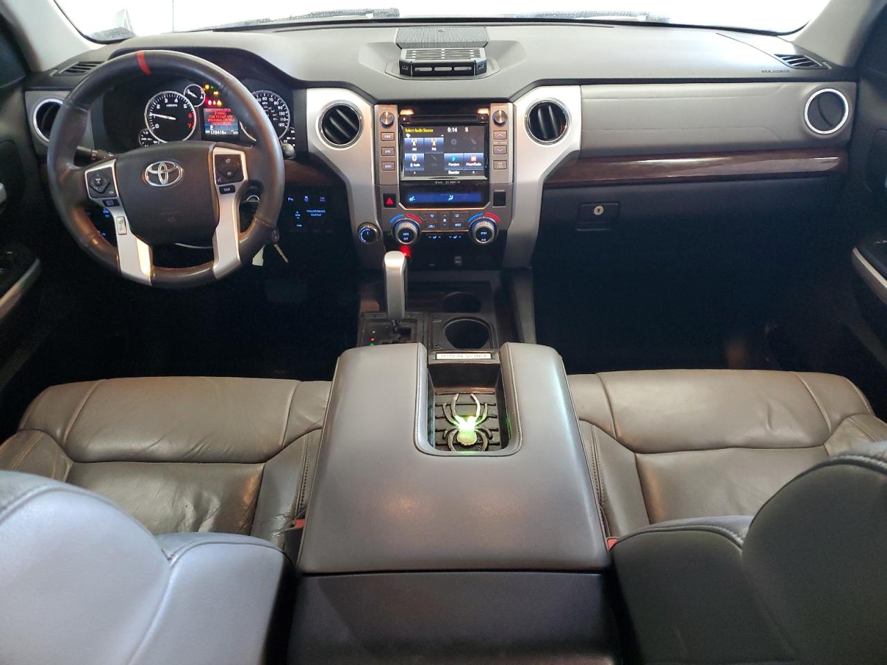 2017 Toyota Tundra Crewmax Limited VIN: 5TFHW5F13HX635280 Lot: 70340705