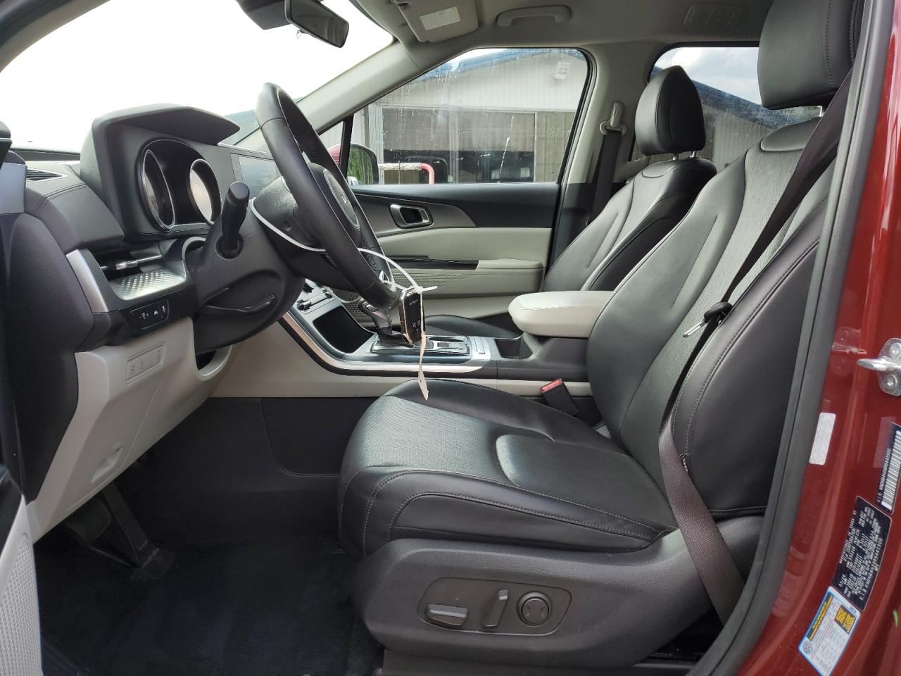 2024 Kia Carnival Lx VIN: KNDNB4H39R6441500 Lot: 70852085
