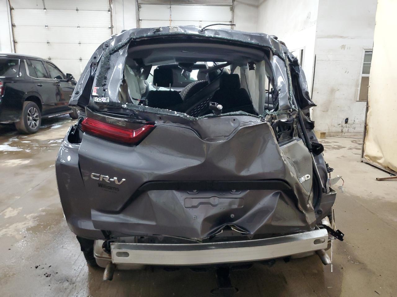 2020 Honda Cr-V Lx VIN: 2HKRW2H22LH679736 Lot: 69373185