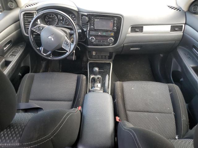  MITSUBISHI OUTLANDER 2017 Черный
