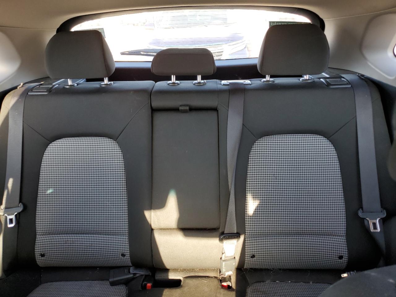 2019 Hyundai Kona Se VIN: KM8K12AA0KU326719 Lot: 69919245