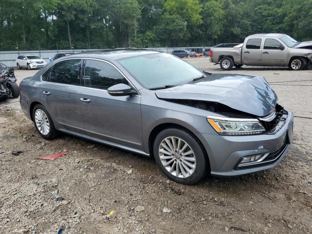  VOLKSWAGEN PASSAT 2016 Серый