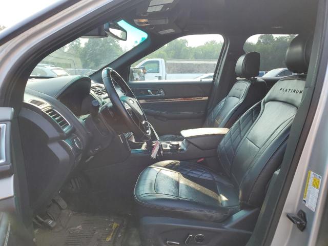 Parquets FORD EXPLORER 2016 Srebrny