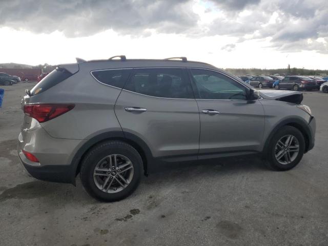  HYUNDAI SANTA FE 2018 Серый