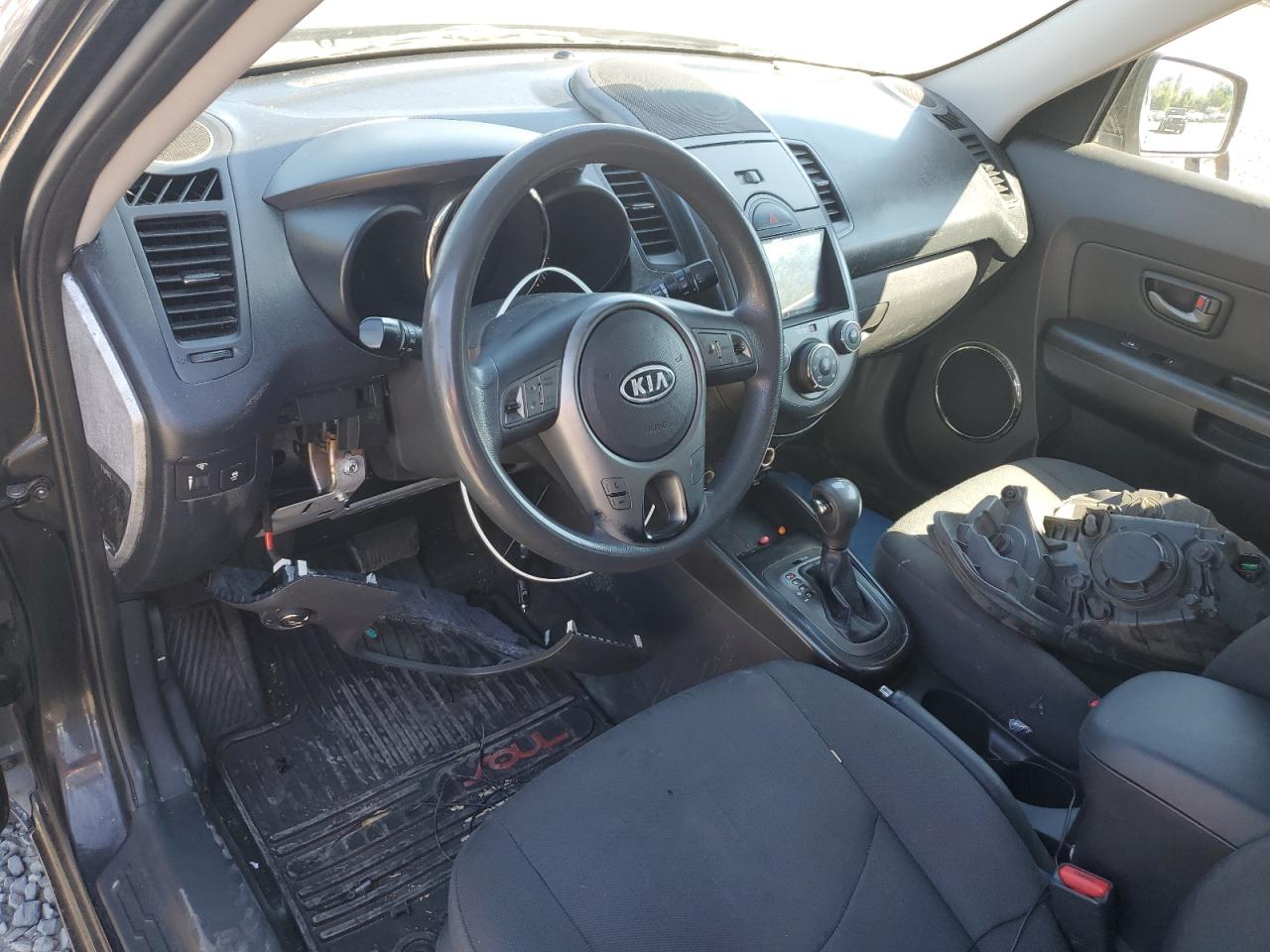 2011 Kia Soul + VIN: KNDJT2A2XB7198619 Lot: 69458925