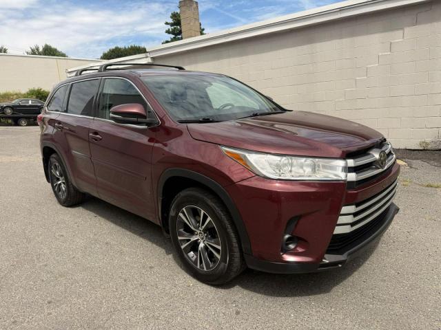 2017 TOYOTA HIGHLANDER LE  