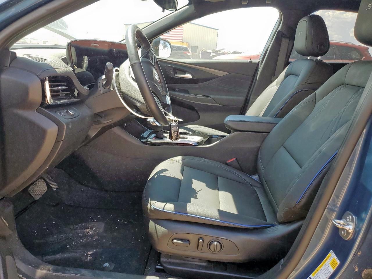 2024 Buick Envista Sport Touring VIN: KL47LBE23RB194966 Lot: 69000285