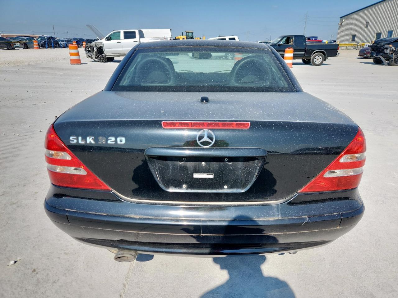 2001 Mercedes-Benz Slk 320 VIN: WDBKK65F61F221506 Lot: 67690165
