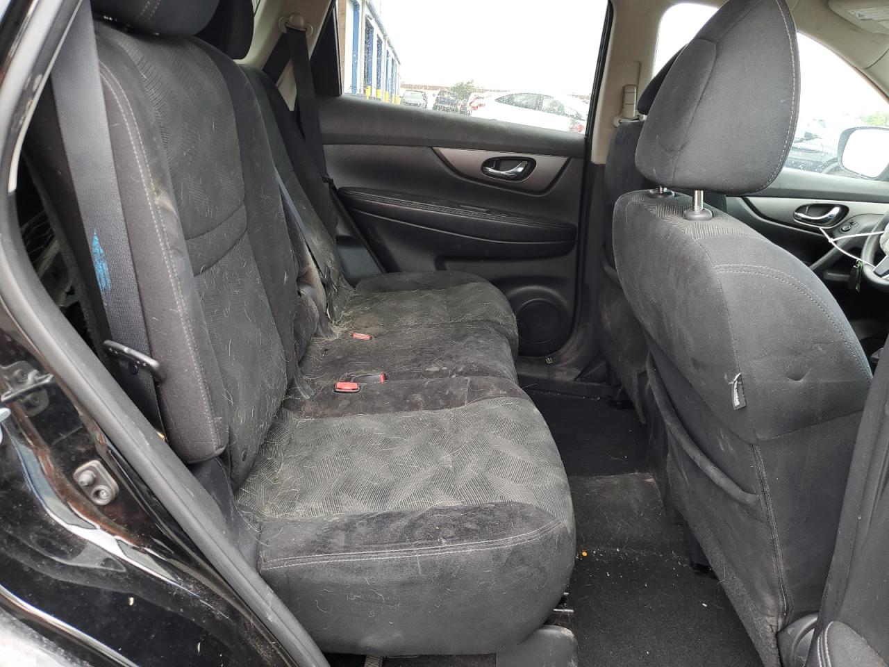 2015 Nissan Rogue S VIN: 5N1AT2MK0FC868702 Lot: 69868815