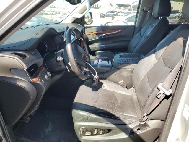  CADILLAC ESCALADE 2016 Srebrny