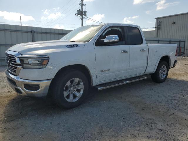  RAM 1500 2020 Biały