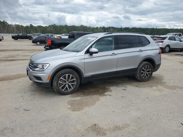  VOLKSWAGEN TIGUAN 2021 Серебристый