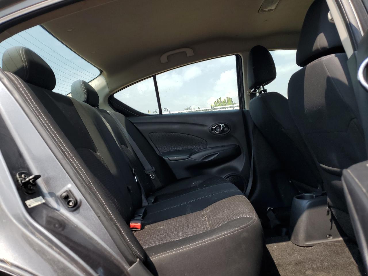 2019 Nissan Versa S VIN: 3N1CN7AP1KL851400 Lot: 85264685