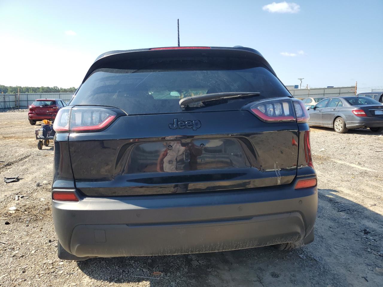 2019 Jeep Cherokee Latitude Plus VIN: 1C4PJLLB5KD485080 Lot: 69173115