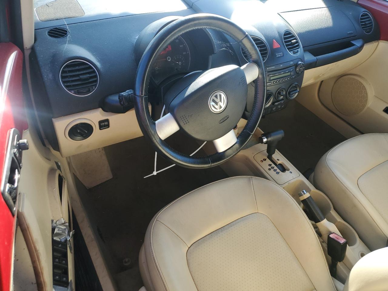 2008 Volkswagen New Beetle Convertible Se VIN: 3VWRF31Y58M409239 Lot: 70170195
