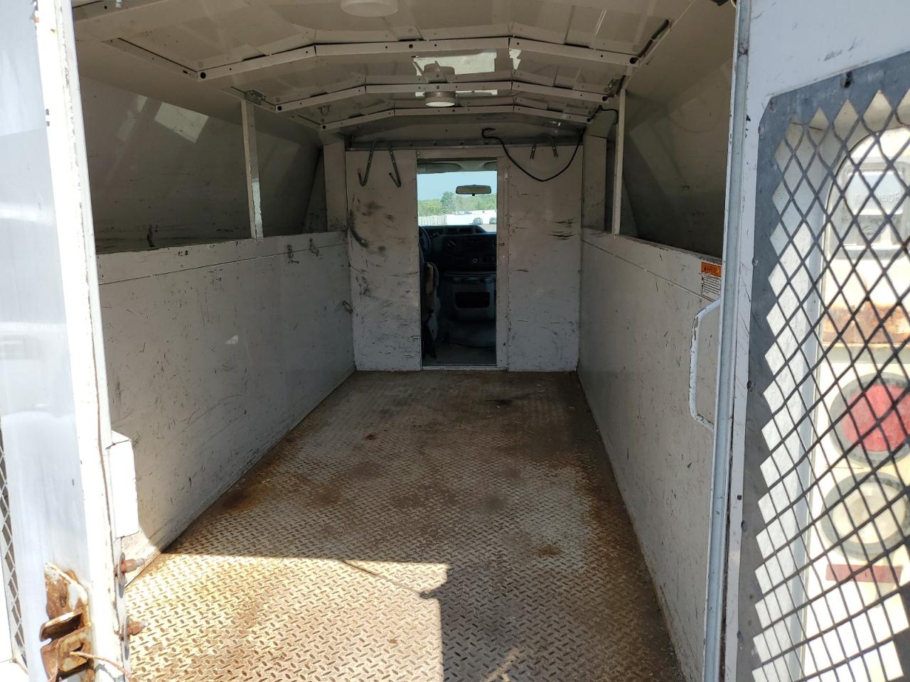 2011 Ford Econoline E350 Super Duty Cutaway Van VIN: 1FDSE3FL4BDA62280 Lot: 71871625
