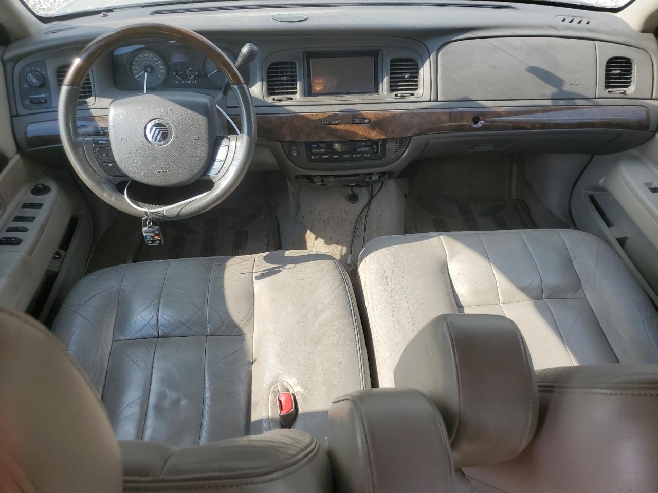 2010 Mercury Grand Marquis Ls VIN: 2MEBM7FV4AX622000 Lot: 67356245