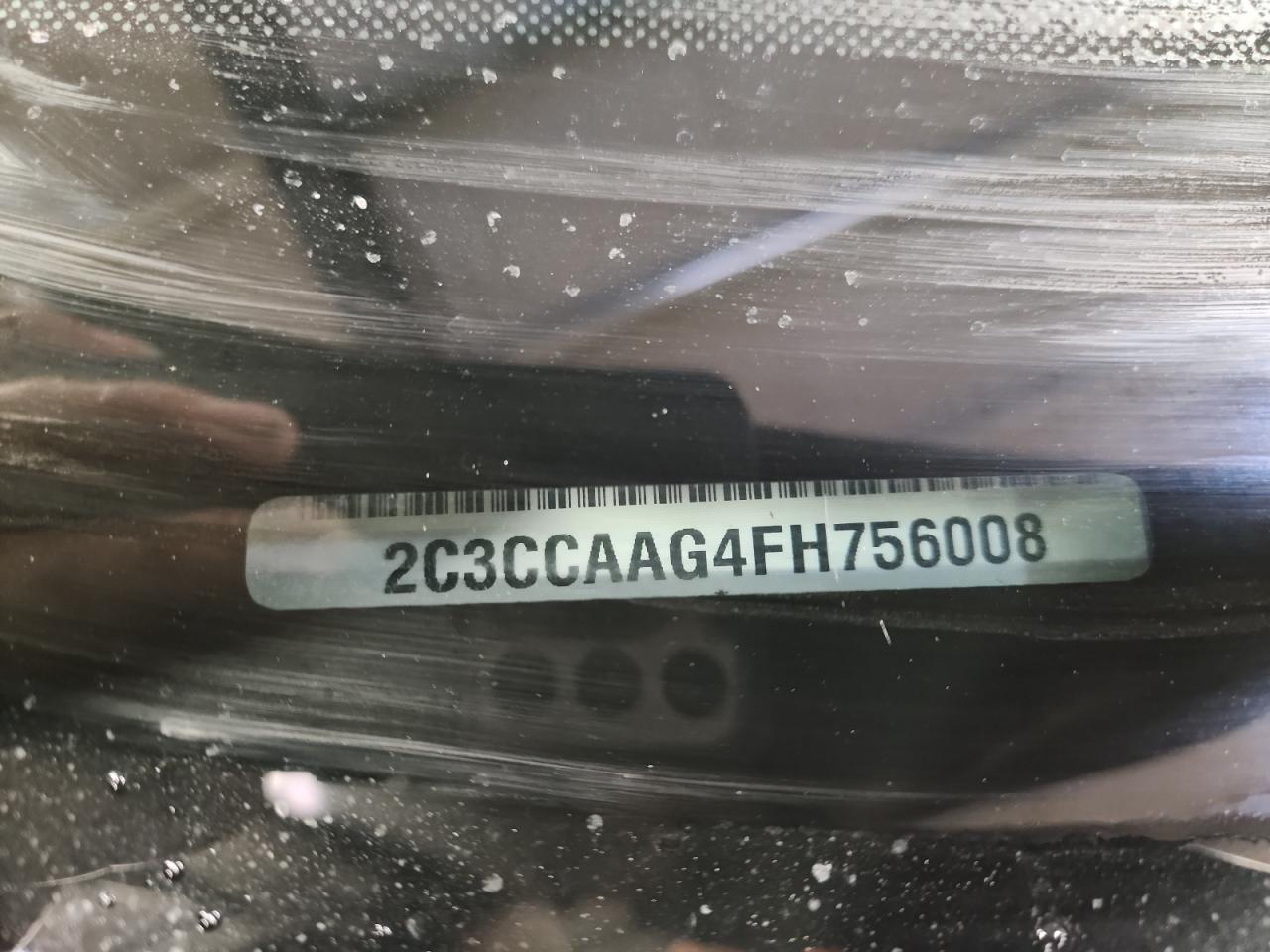 2015 Chrysler 300 Limited VIN: 2C3CCAAG4FH756008 Lot: 69597485