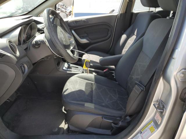 Hatchbacks FORD FIESTA 2012 Srebrny