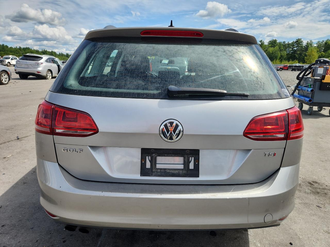 2016 Volkswagen Golf Sportwagen S VIN: 3VWC17AU2GM520550 Lot: 70135705