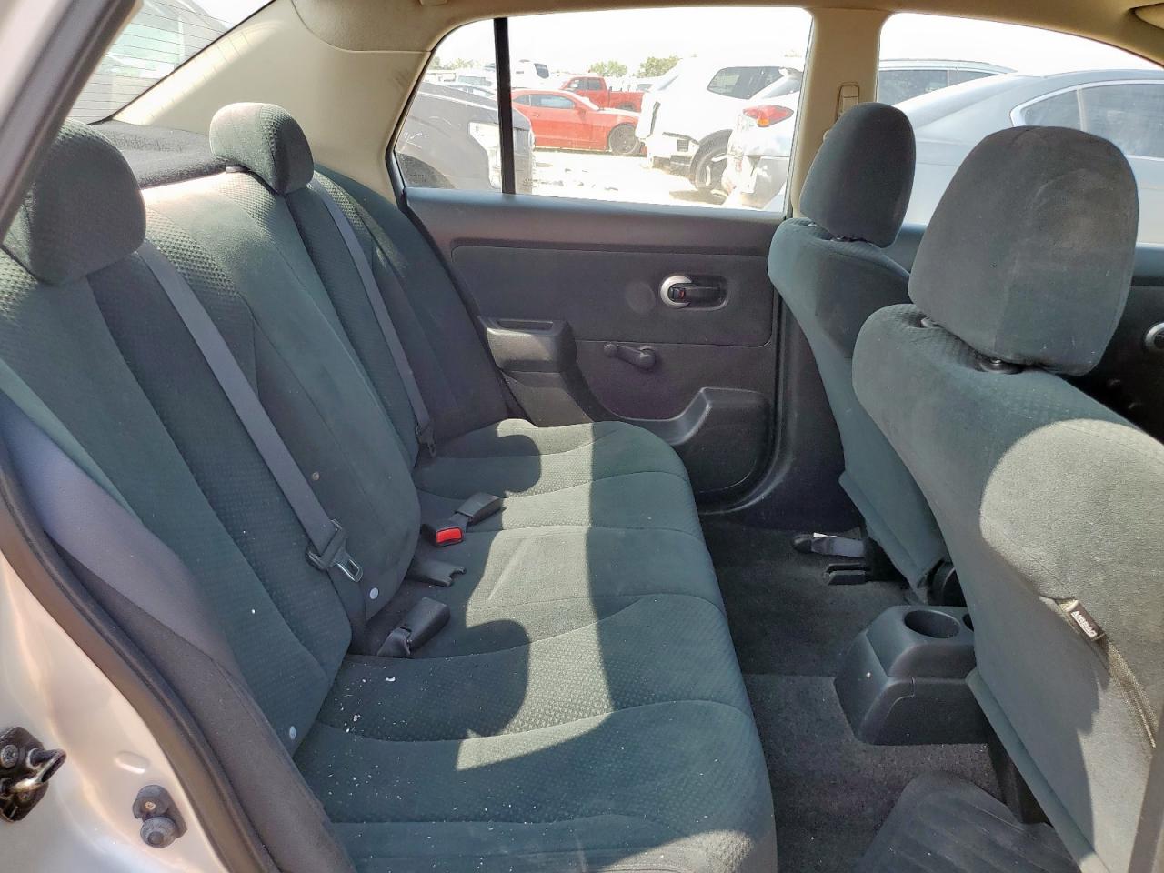 2011 Nissan Versa S VIN: 3N1BC1AP3BL454737 Lot: 69438525