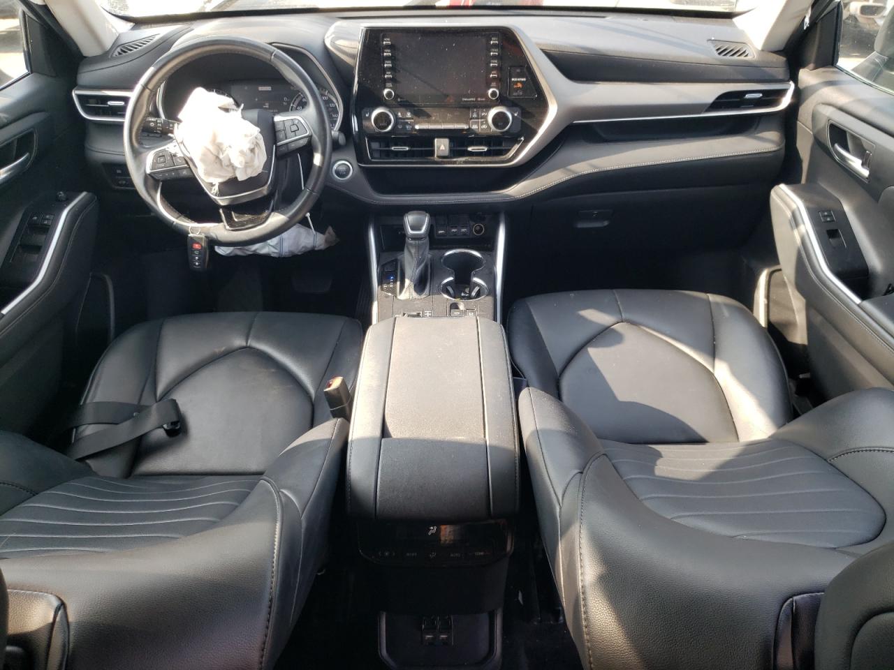 2021 Toyota Highlander Xle VIN: 5TDHZRAH9MS065126 Lot: 67601155