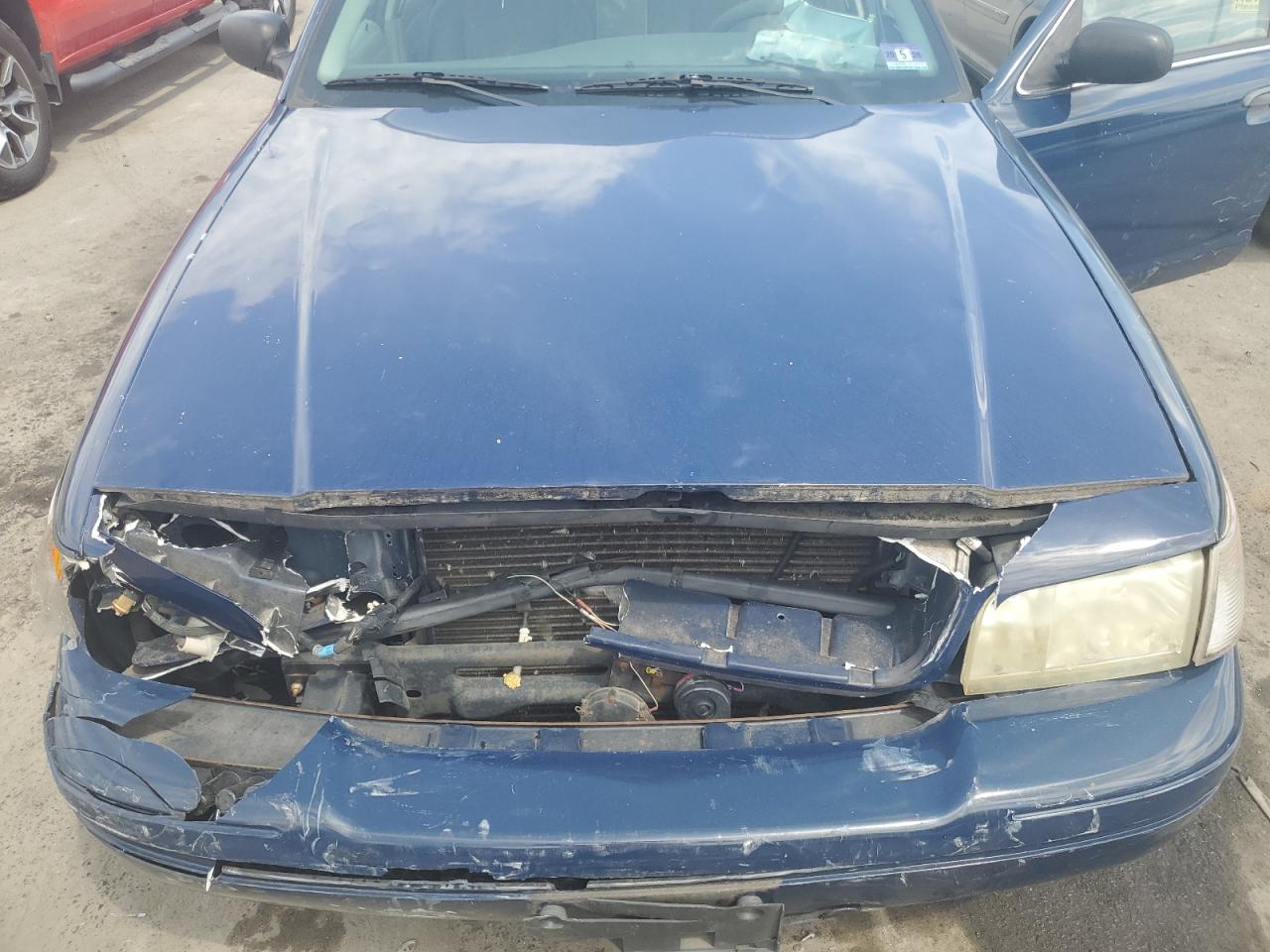 2003 Ford Crown Victoria Police Interceptor VIN: 2FAFP71W43X196943 Lot: 70266405