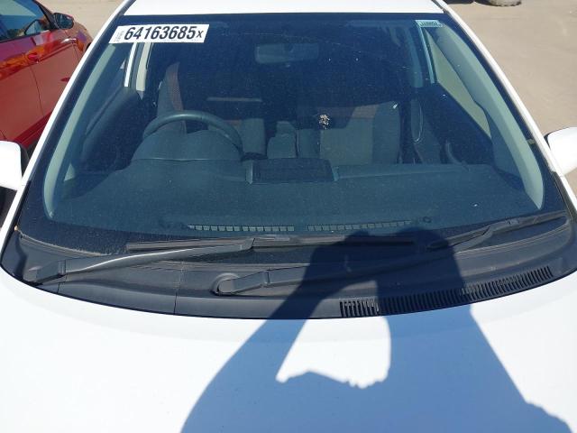2011 TOYOTA AURIS SR V