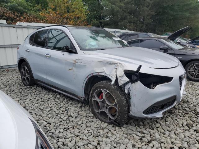  ALFA ROMEO STELVIO 2022 Silver