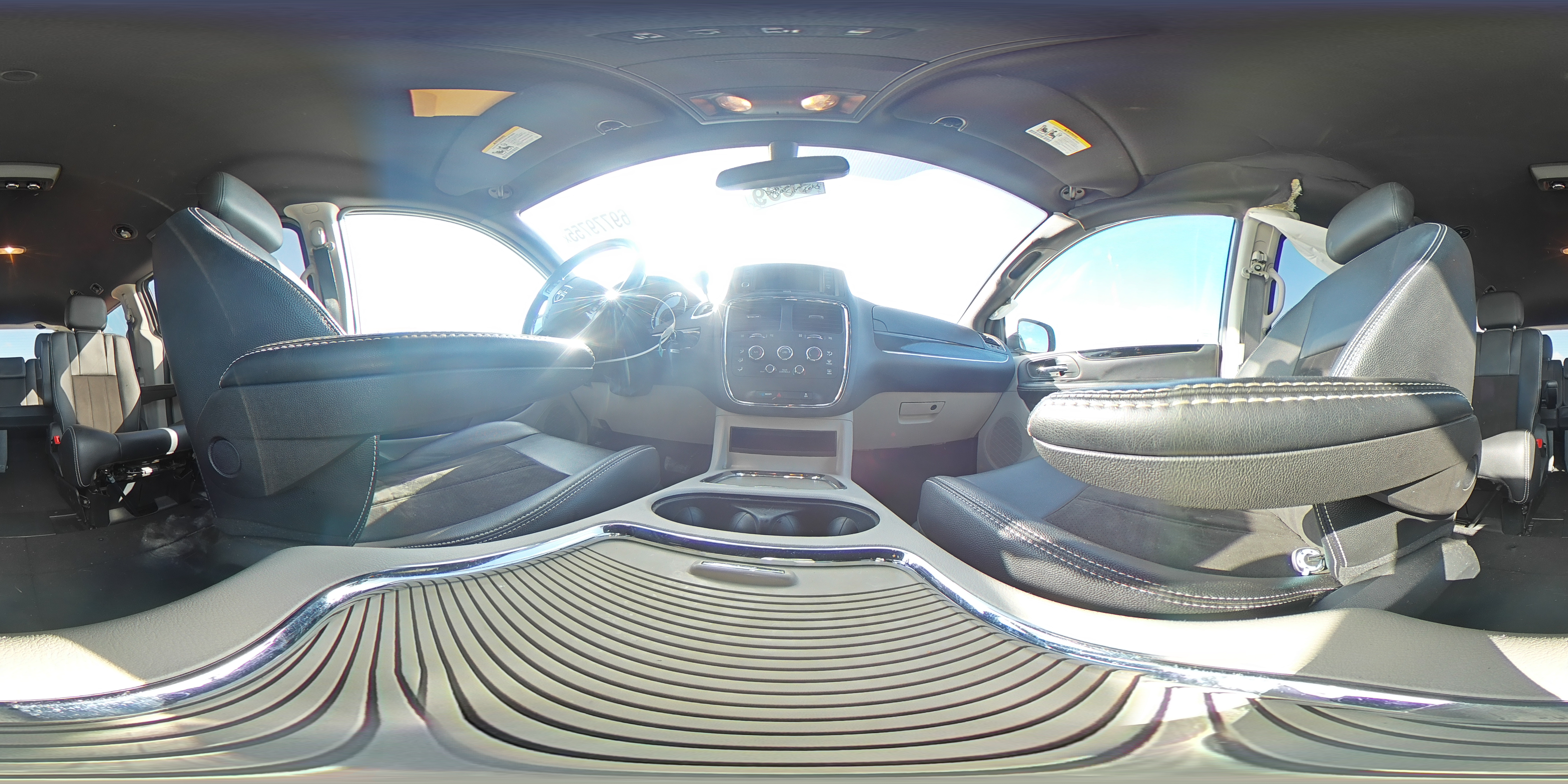 2019 Dodge Caravan VIN: 2C4RDGCG1KR782752 Lot: 69779755