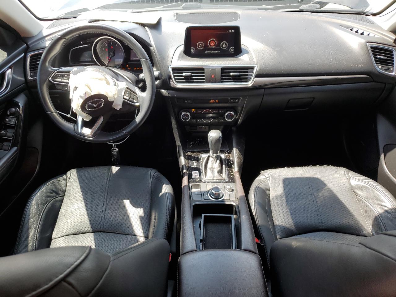 2018 Mazda 3 Grand Touring VIN: 3MZBN1W31JM169957 Lot: 68382945