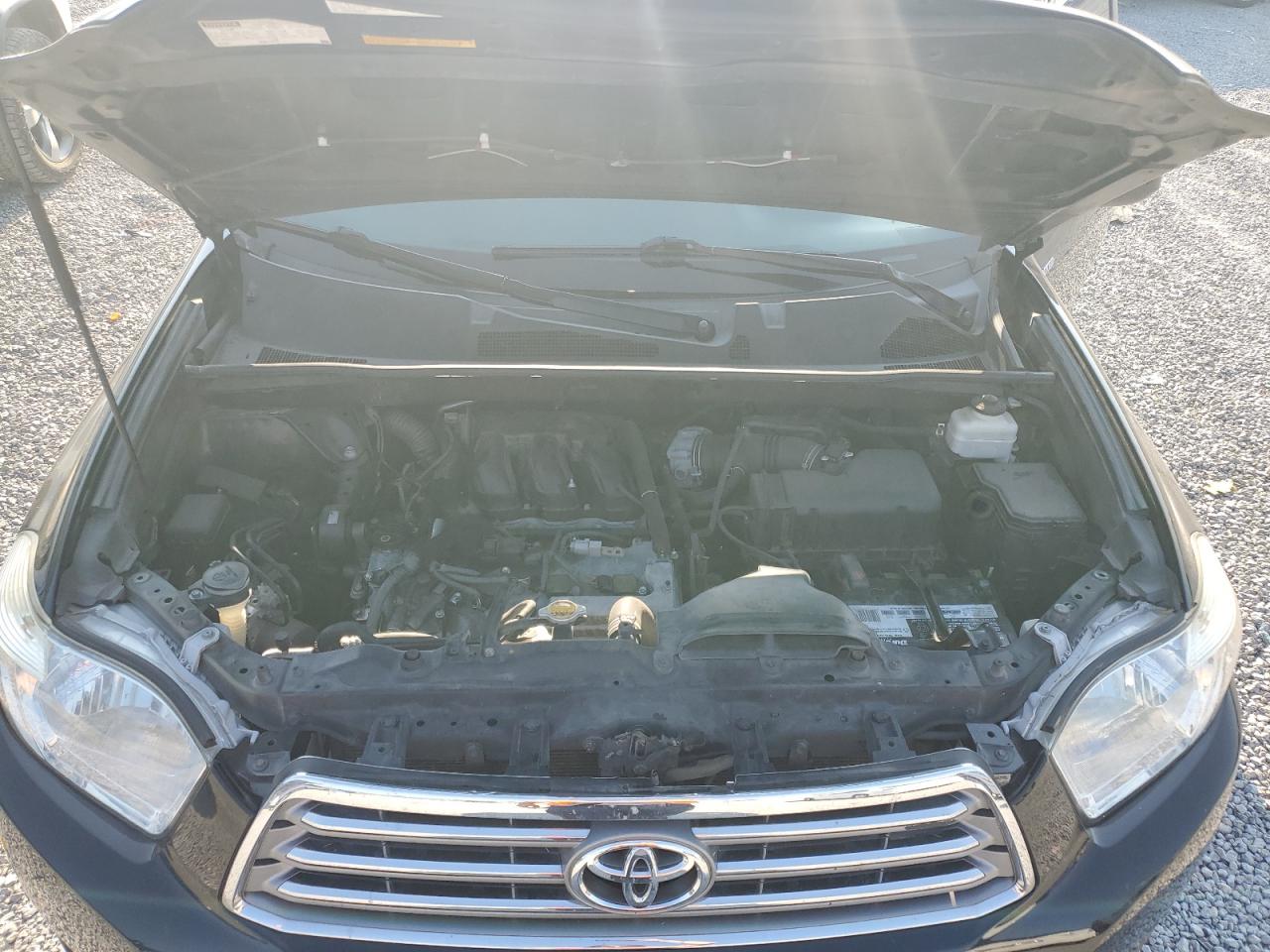 2010 Toyota Highlander Limited VIN: 5TDDK3EH8AS029997 Lot: 69523855