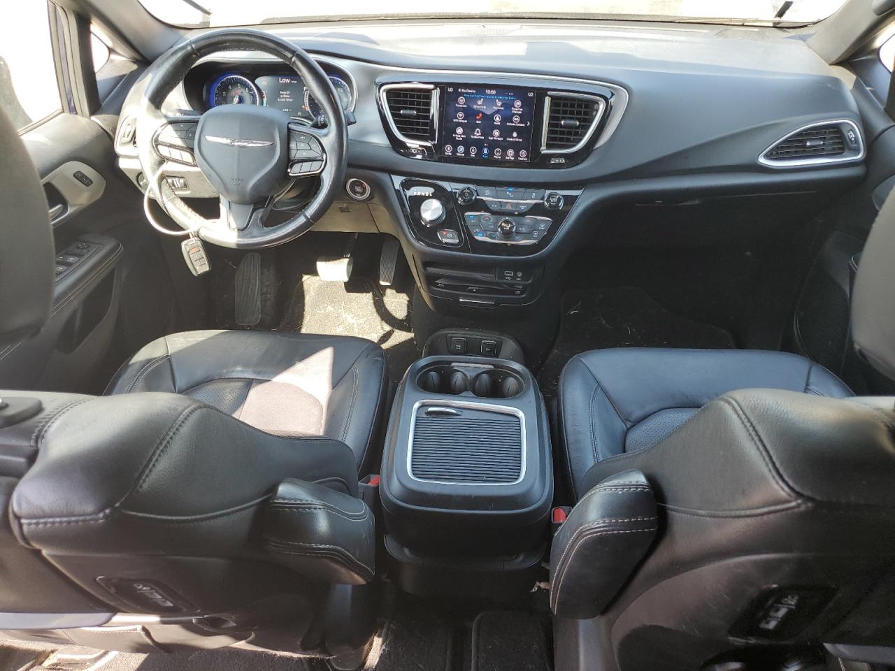 2020 Chrysler Pacifica Touring L Plus VIN: 2C4RC1EG6LR234373 Lot: 68199485