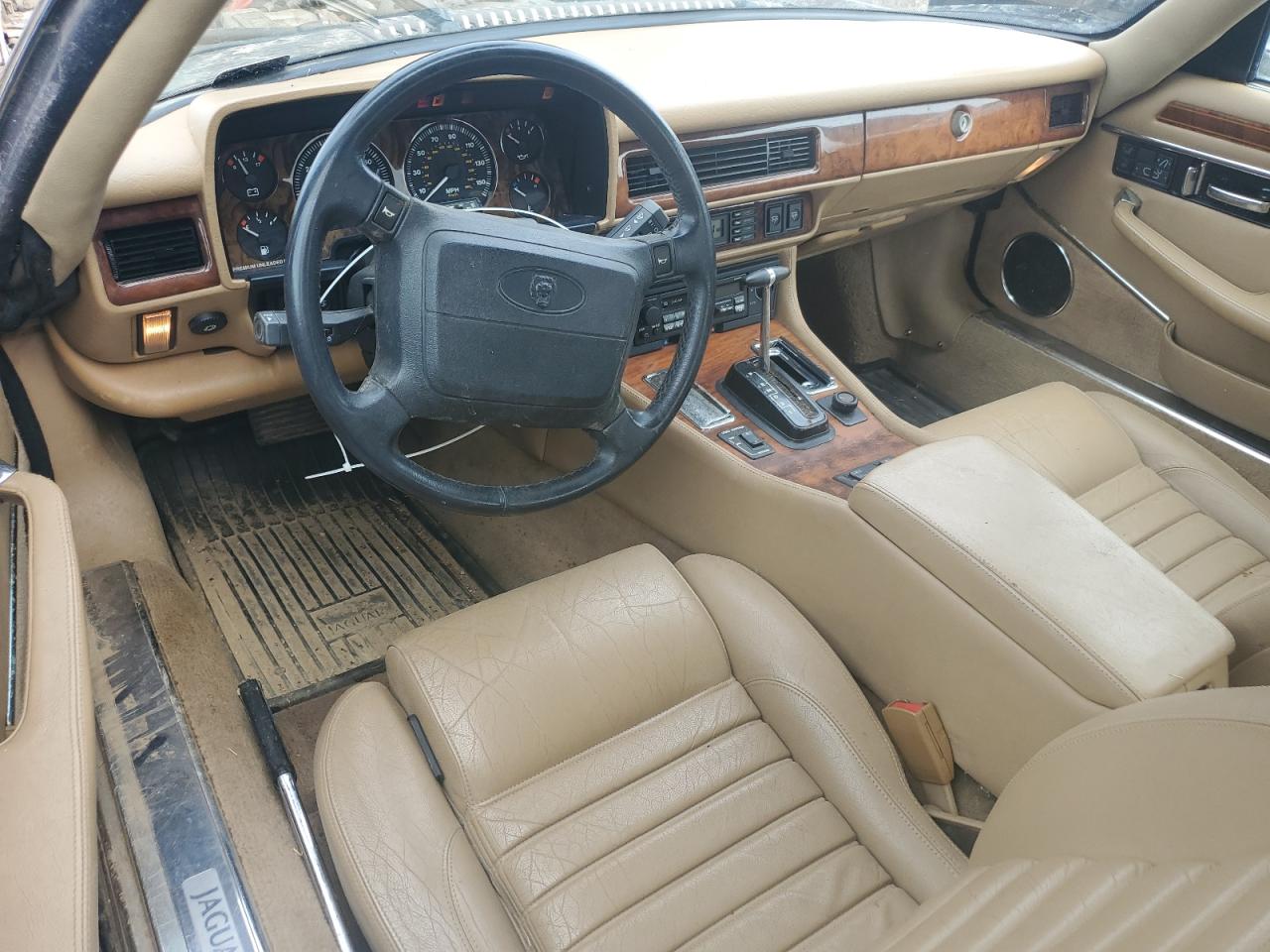 1992 Jaguar Xjs VIN: SAJNW5844NC181703 Lot: 69402115