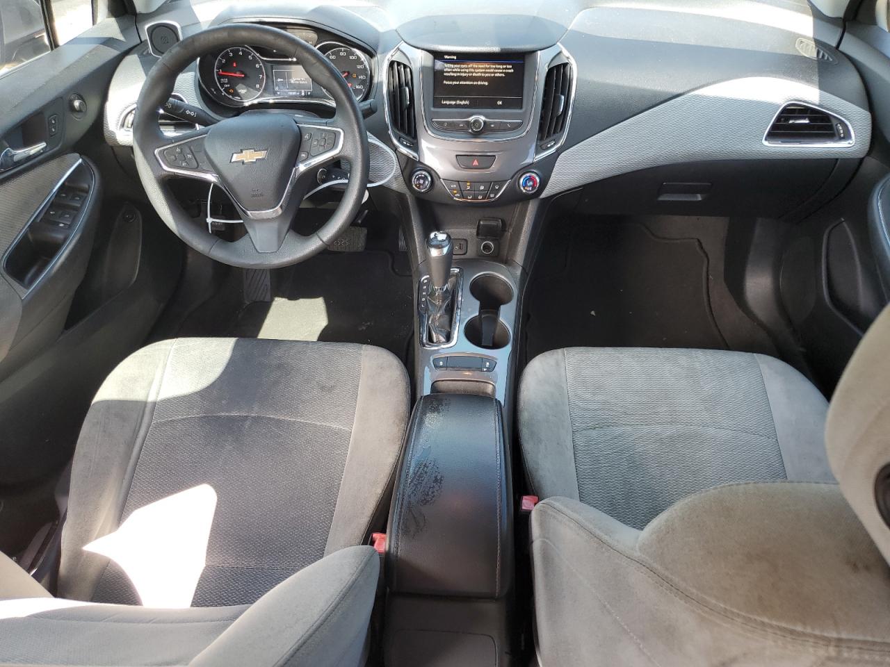 2019 Chevrolet Cruze Lt VIN: 1G1BE5SM0K7115661 Lot: 68943605