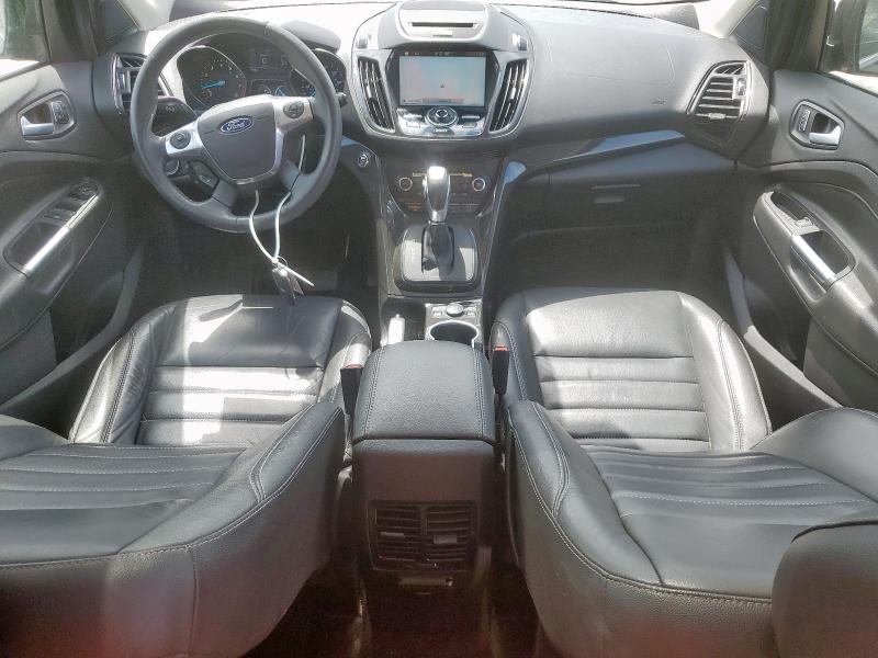  FORD ESCAPE 2016 Черный