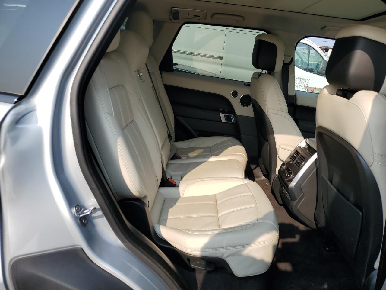 2021 Land Rover Range Rover Sport Hse Silver Edition VIN: SALWR2SUXMA780805 Lot: 64987315