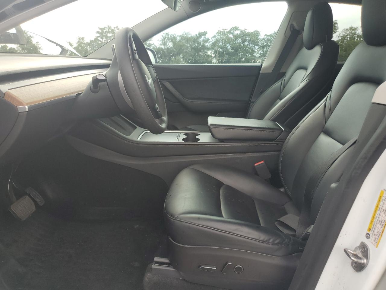 2022 Tesla Model Y VIN: 7SAYGDEE2NF379959 Lot: 68843725