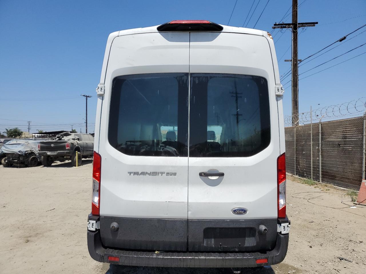 2020 Ford Transit T-250 VIN: 1FTBR1X85LKA61286 Lot: 67433145