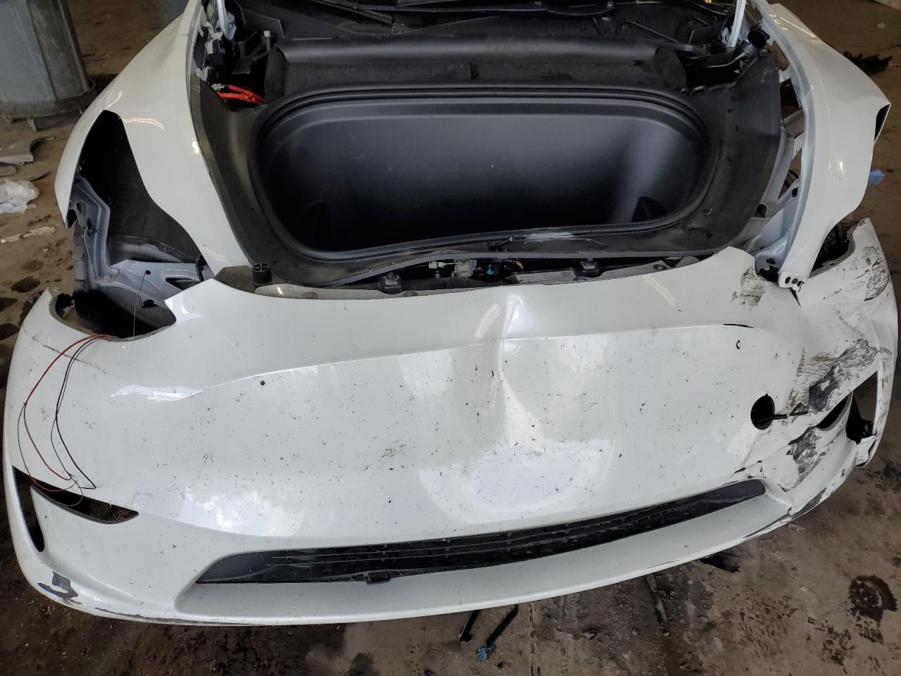 2023 Tesla Model Y VIN: 7SAYGAEE7PF923180 Lot: 70330675