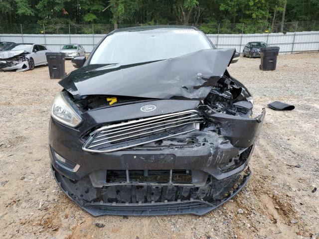 Hatchbacks FORD FOCUS 2015 Czarny
