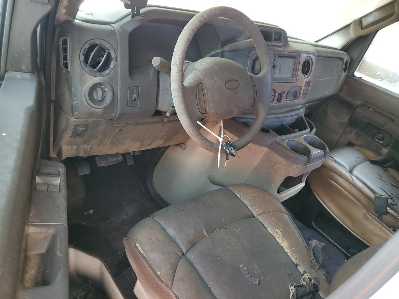 2015 Ford Econoline E450 Super Duty Cutaway Van VIN: 1FDXE4FS2FDA19307 Lot: 68378275