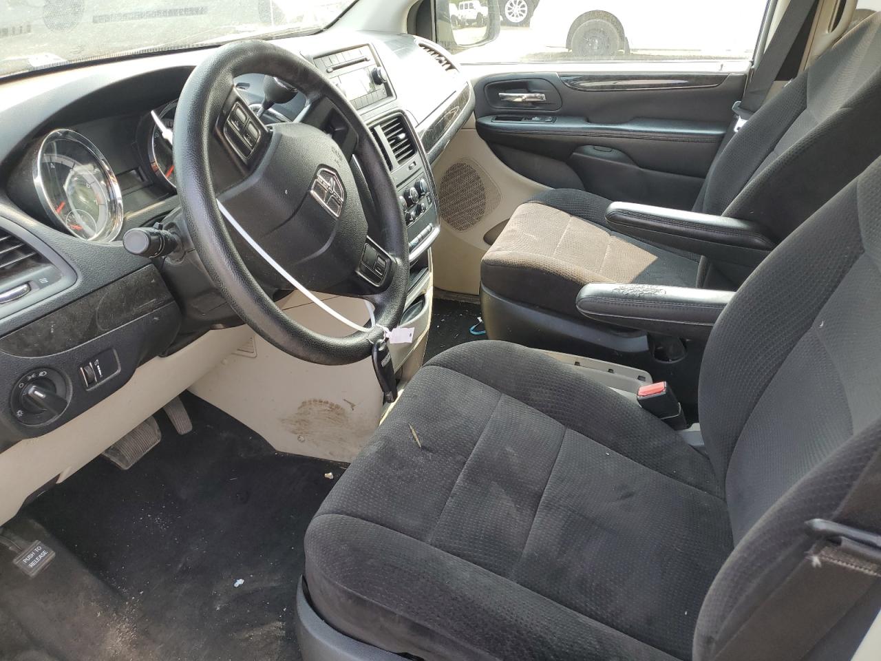 2014 Dodge Grand Caravan Se VIN: 2C4RDGBG4ER149829 Lot: 67620175