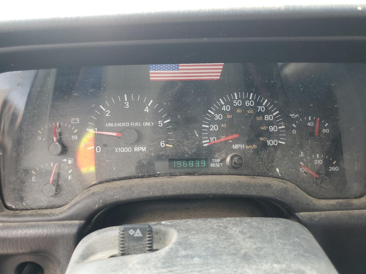 1999 Jeep Cherokee Sport VIN: 1J4FF68S4XL610682 Lot: 67247395