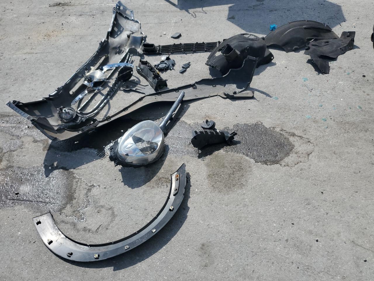 2012 Mini Cooper S Countryman VIN: WMWZC5C52CWL61201 Lot: 69656135